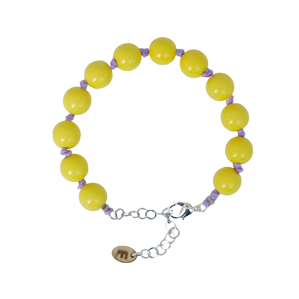 Armband met acrylkralen – Geel/Lila/Zilver