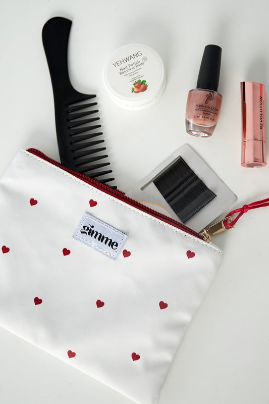 Gimme toilettas met hartjes