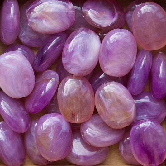 Paarse acryl kralen ovaal