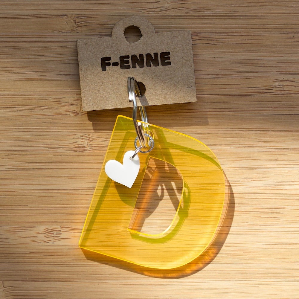 Sleutelhanger met initiaal - acryl