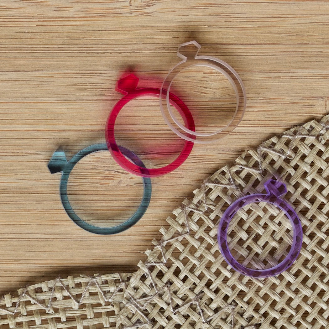 Acryl Ring – Diamantje