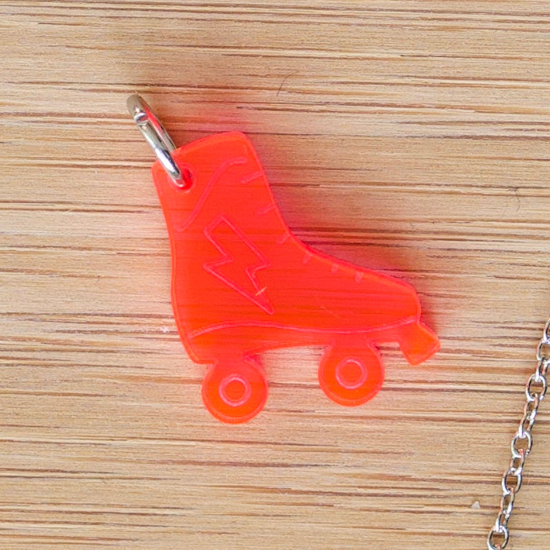 Acryl Bedeltje – Rolschaats